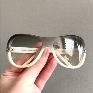 CHANEL Classic Y2K Vintage 5066 Ivory Aviator Shield Sunglasses *STAINED